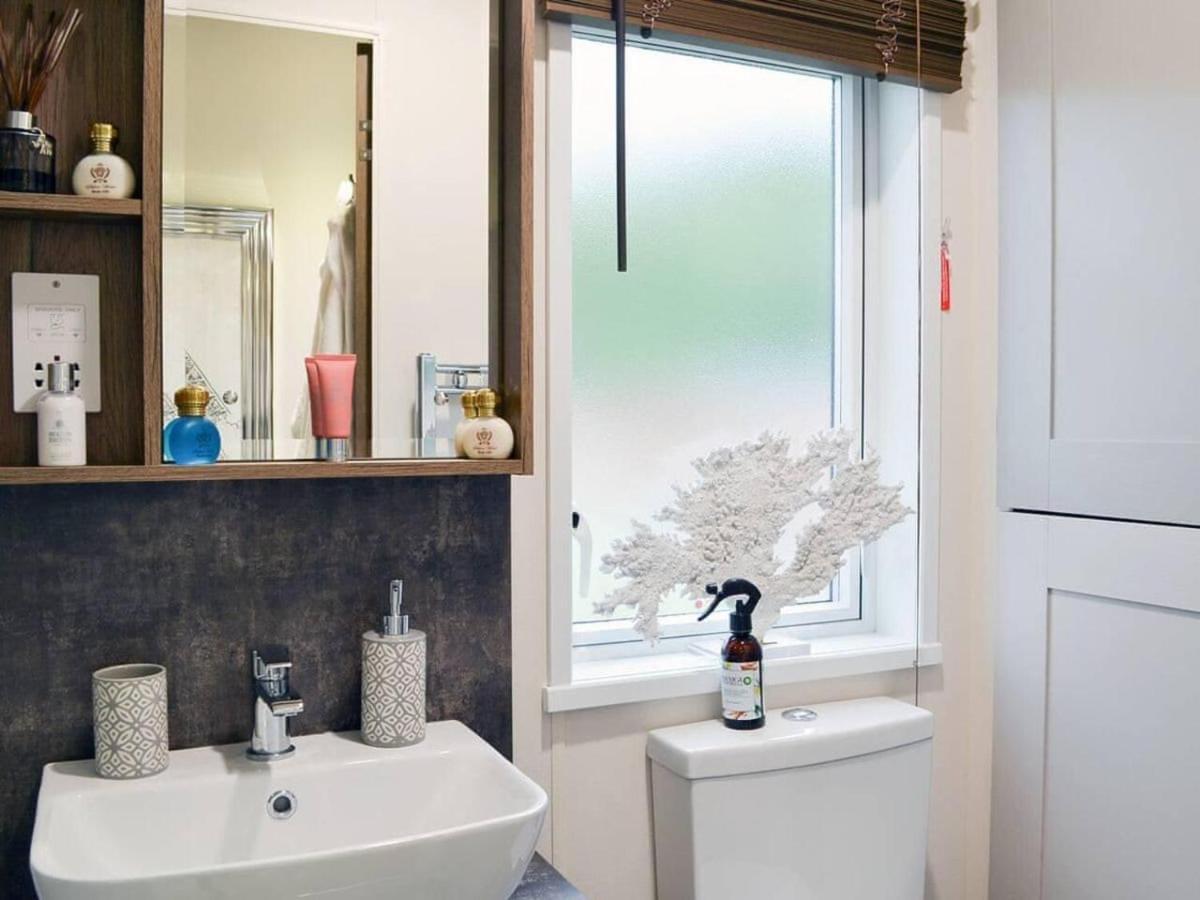 Luxury Boutique Style Lodge With Hot Tub Bridlington Kültér fotó